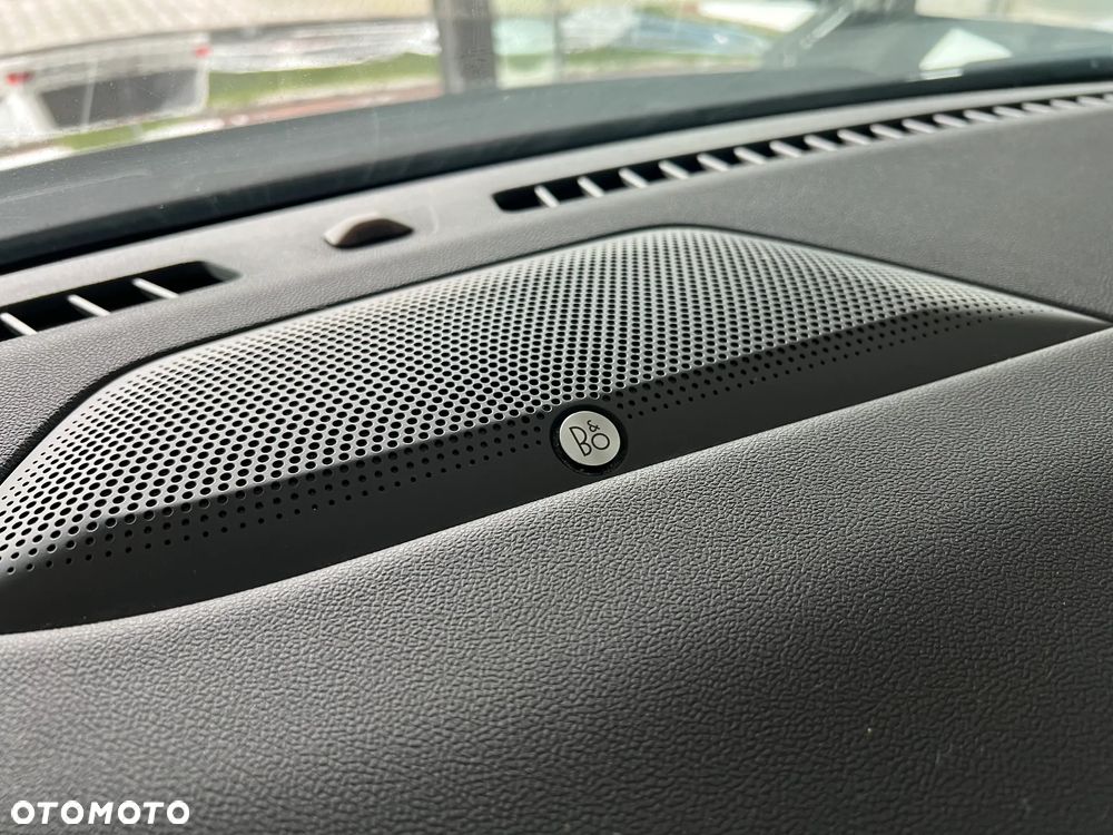 Ford Kuga 2.5P PHEV FWD Titanium X - 28