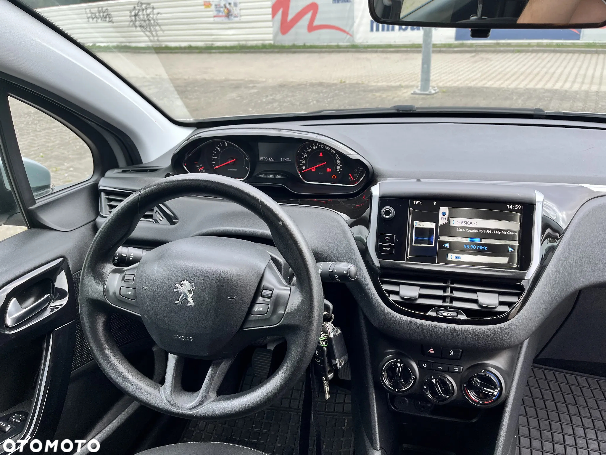 Peugeot 208 1.2 PureTech Active - 14