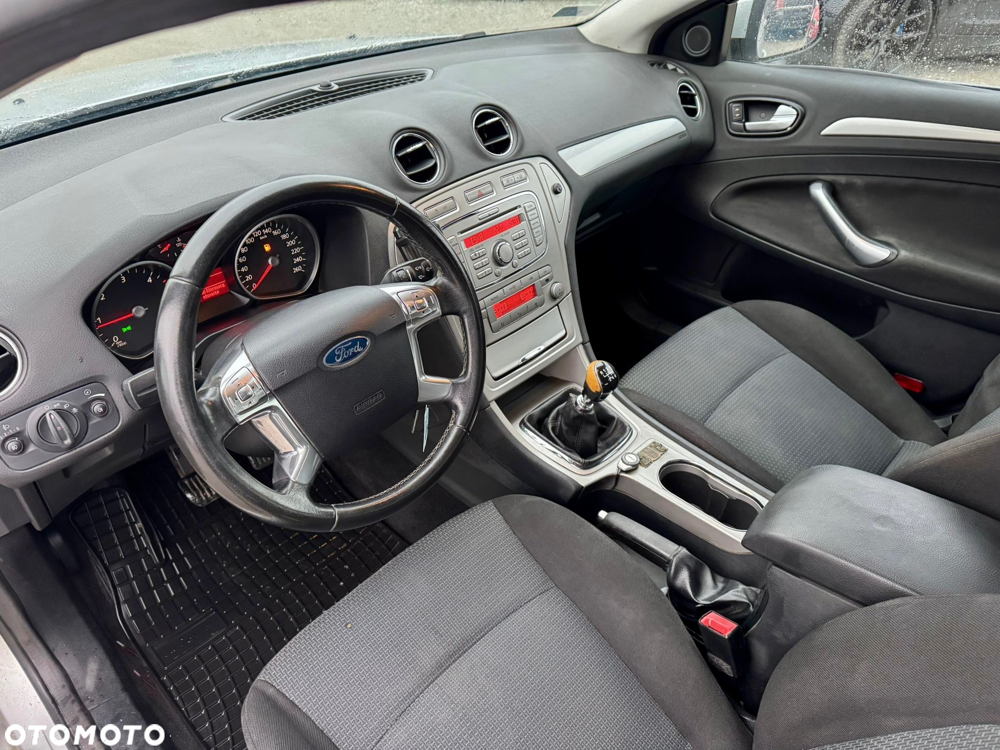 Ford Mondeo 2.0 TDCi Ambiente - 6