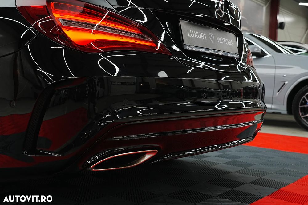 Mercedes-Benz CLA 180 7G-DCT AMG Line - 32