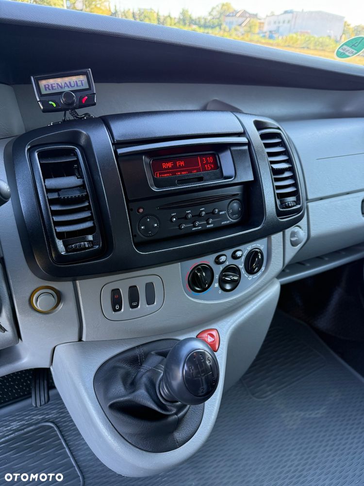 Renault Trafic - 19