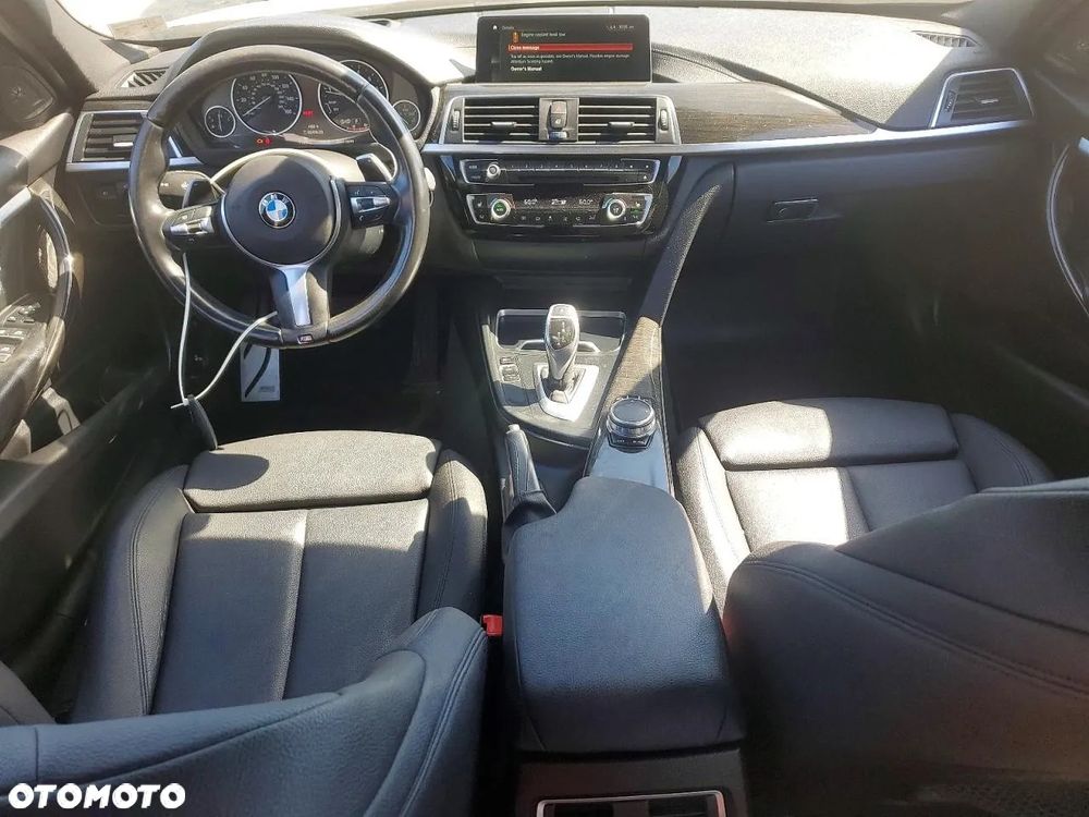 BMW Seria 3 330i Edition M Sport Shadow - 7
