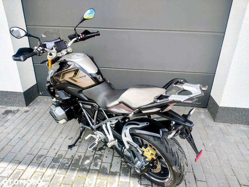 BMW R - 7