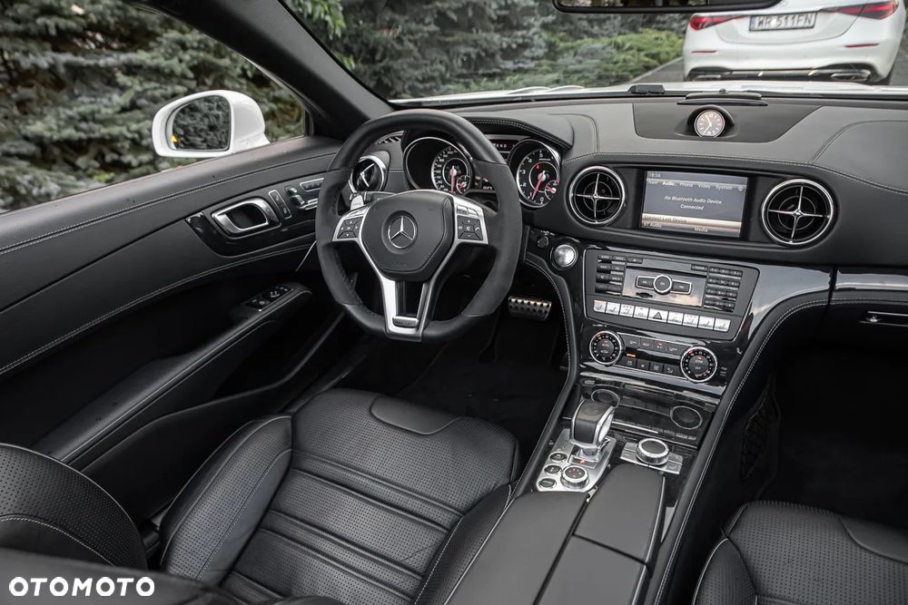 Mercedes-Benz SL 63 AMG AMG Speedshift MCT 7-Gang Sportgetriebe AMG Performance Package - 27
