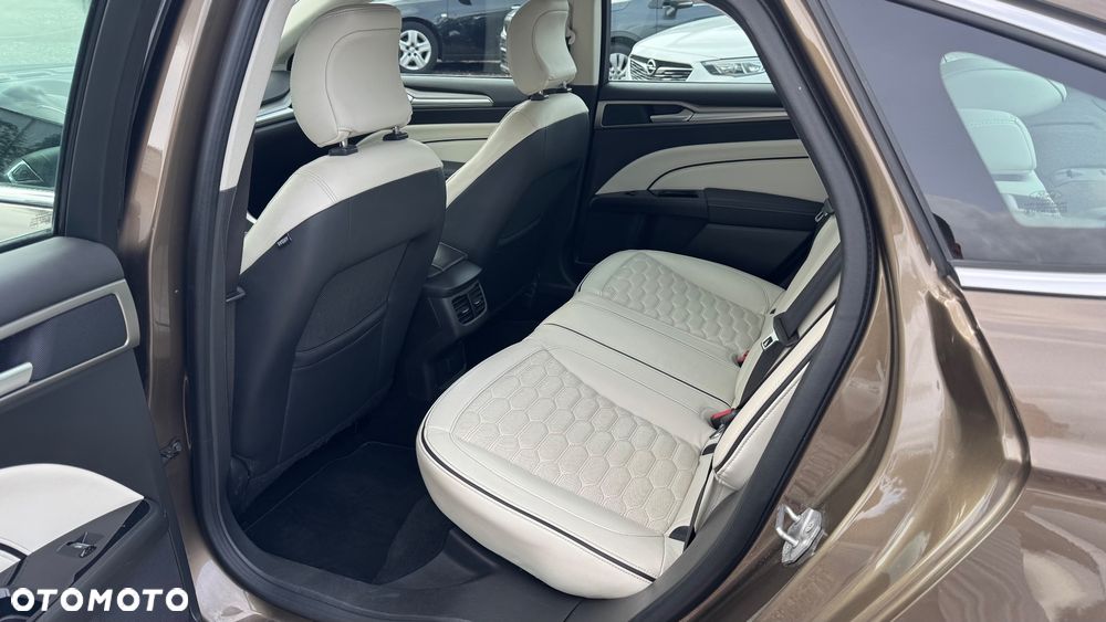 Ford Mondeo 2.0 TDCi Bi-Turbo STart-Stopp PowerShift-A Vignale - 29
