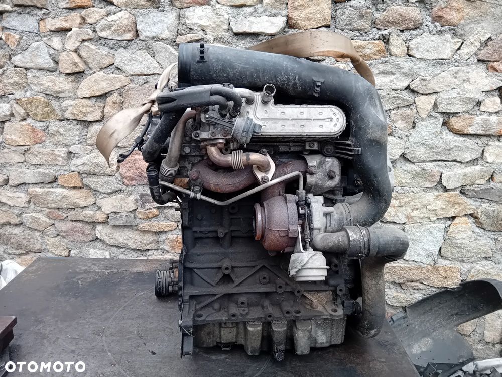 Silnik 2.0 16V Tdi BKD kompletny AUDI A3 8P VW GOLF V SEAT SKODA - 3