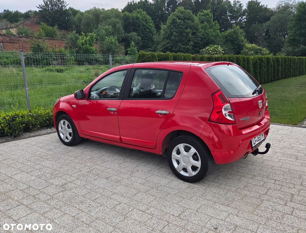 Dacia Sandero - 6