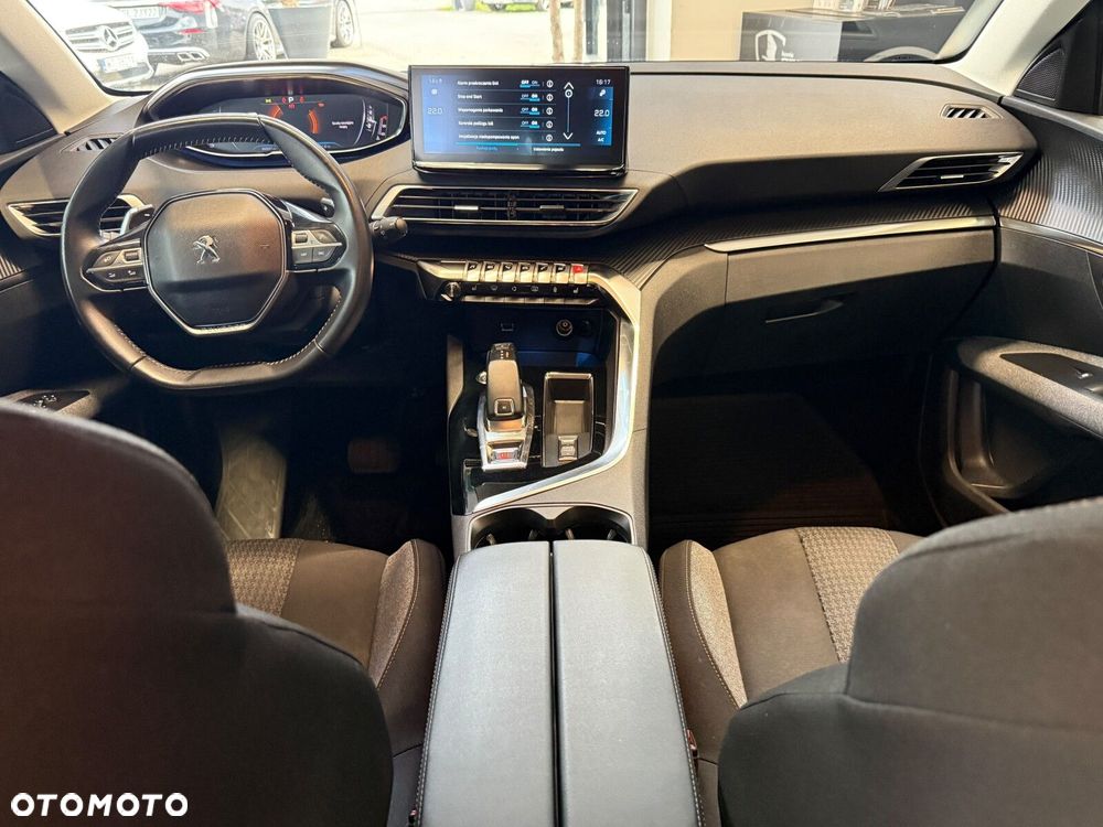 Peugeot 5008 - 19
