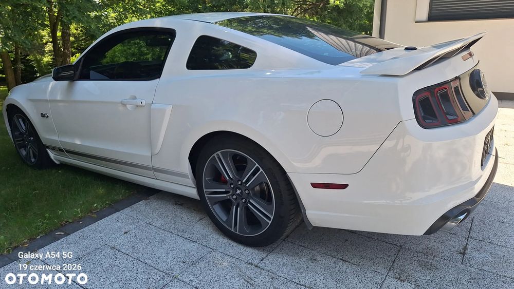 Ford Mustang 5.0 V8 GT Premium - 11