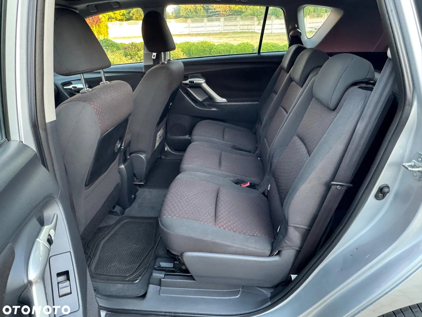 Toyota Verso 2.0 D-4D Premium - 15