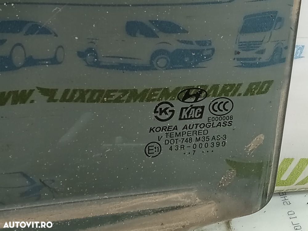Geam stanga spate Hyundai Tucson 1  [din 2004 pana  2010] - 2
