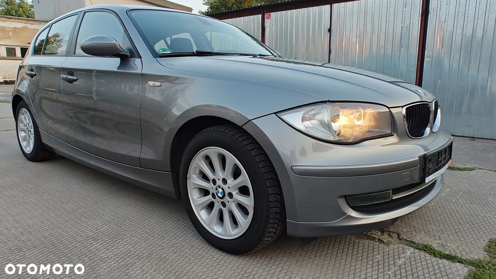 BMW Seria 1 - 1
