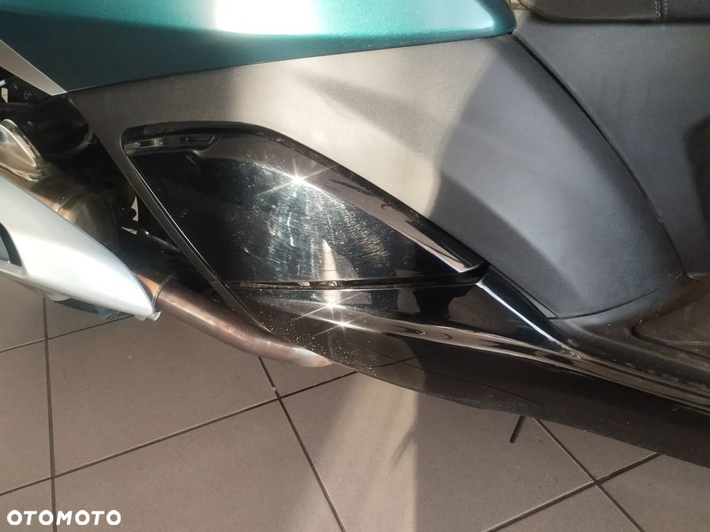 Peugeot Metropolis - 28