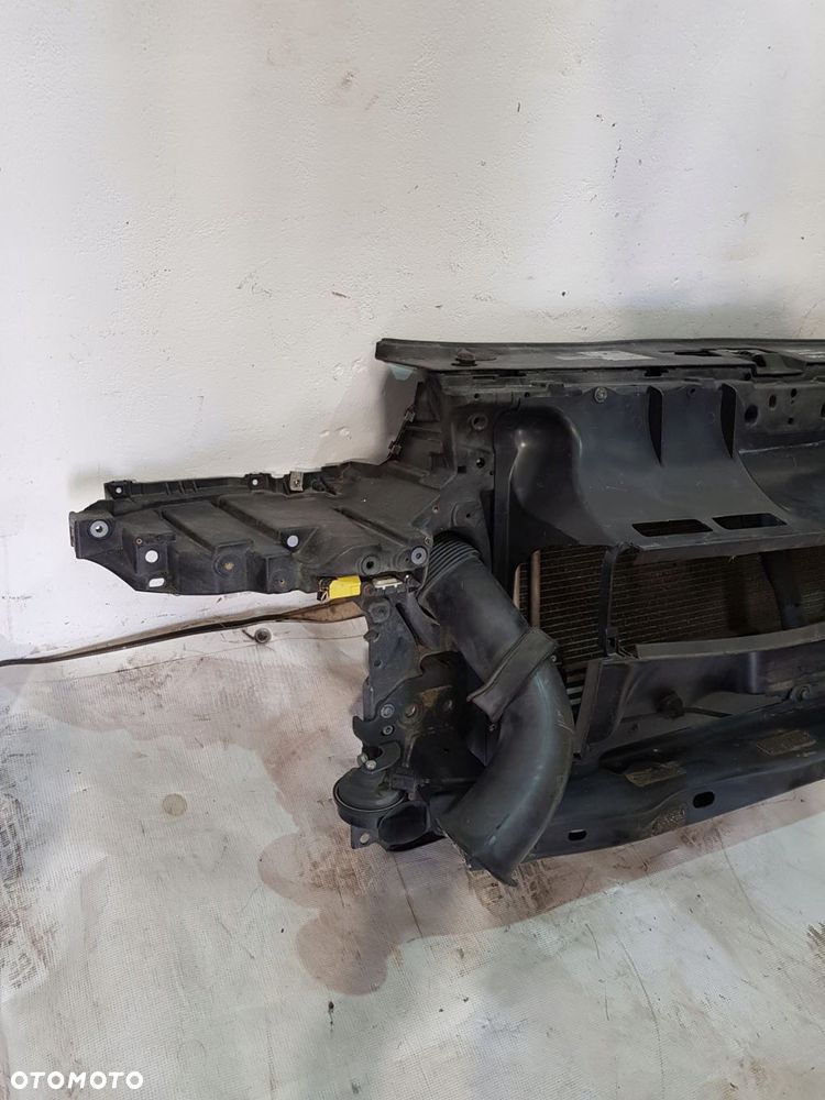 pas przedni chłodnice 7l0805594 porsche cayenne 7l touareg i 7l 4.5 b v8 - 4