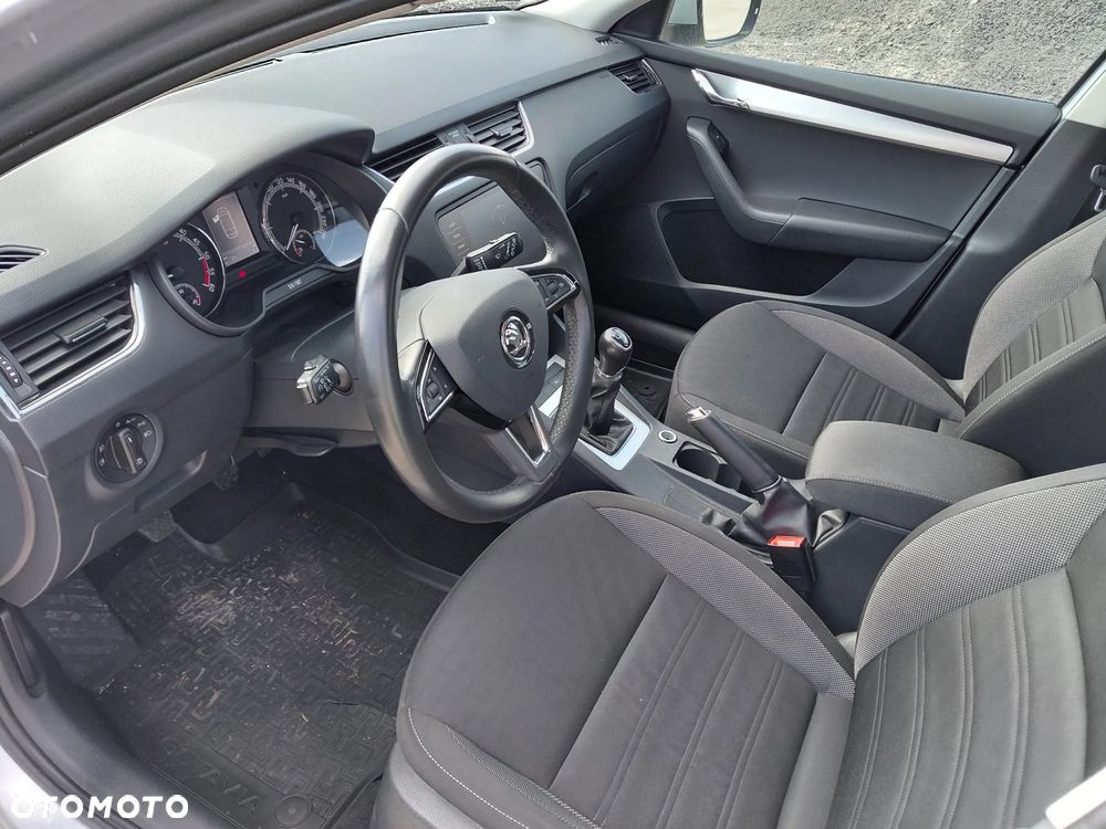 Skoda Octavia 1.6 TDI SCR Ambition - 12