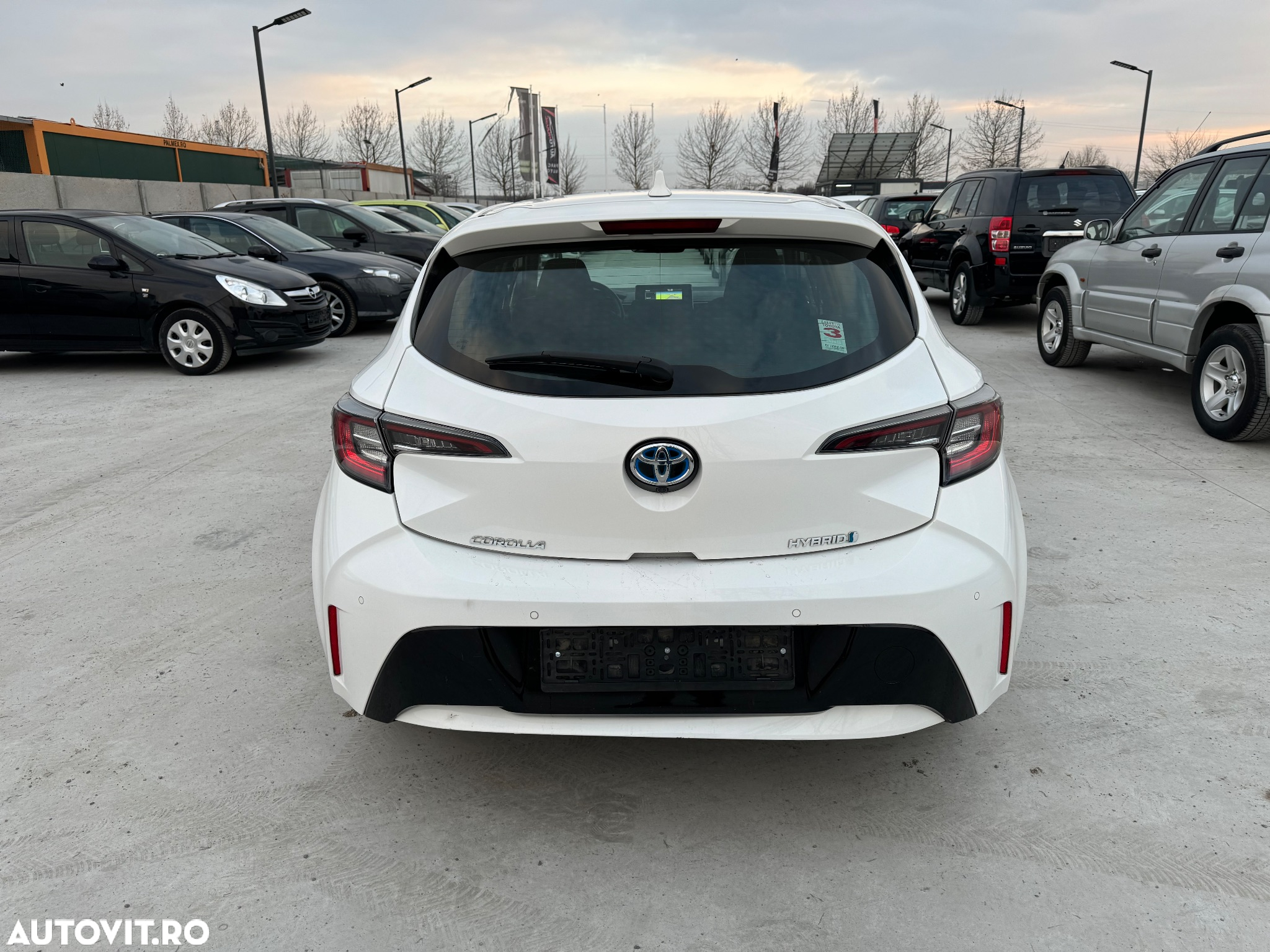 Toyota Corolla 1.8 Hybrid Comfort - 5