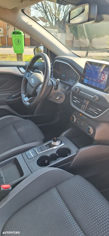 Ford Focus 1.5 TDCi DPF Start-Stopp-System Aut. Business - 12