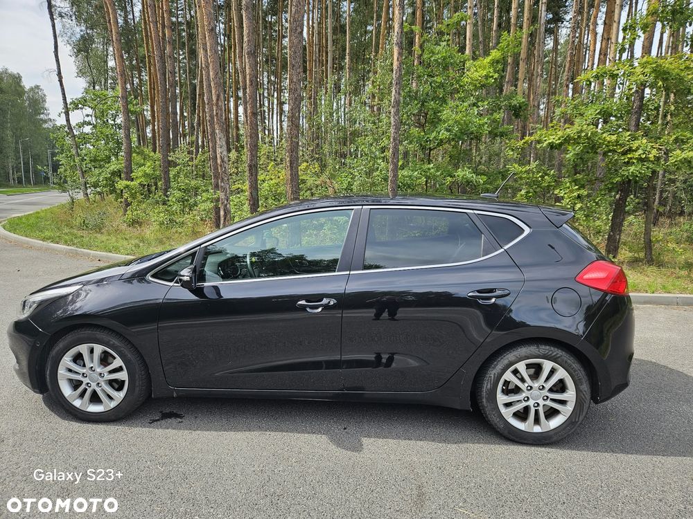 Kia Ceed - 4