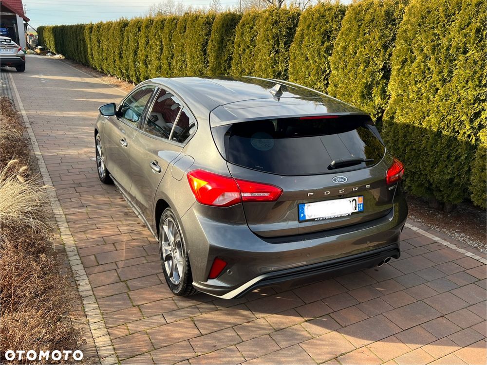 Ford Focus 1.0 EcoBoost mHEV ST-Line - 2