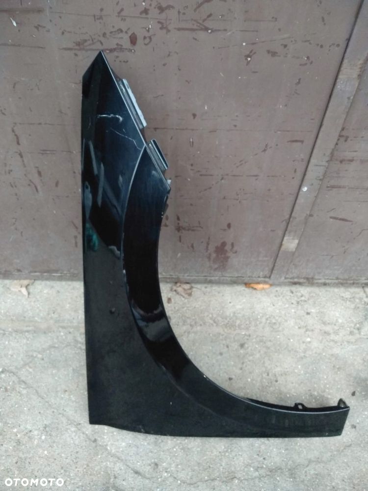 błotnik prawy przód skoda kamiq 658