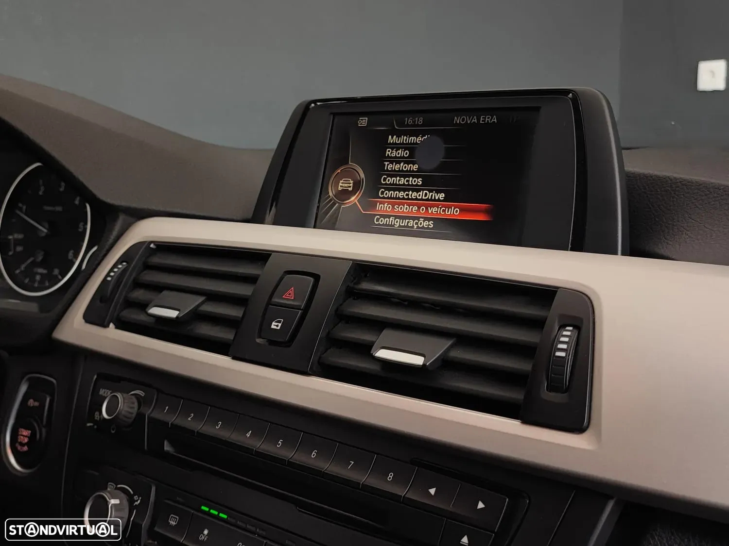 BMW 318 d Touring - 32