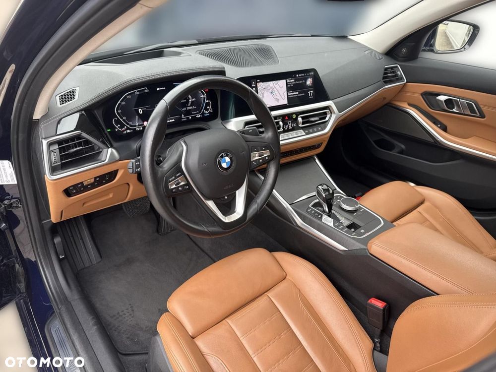 BMW Seria 3 330e Luxury Line - 5