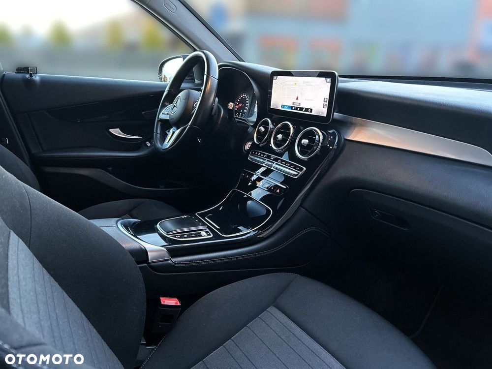 Mercedes-Benz GLC 220 d 4-Matic - 10