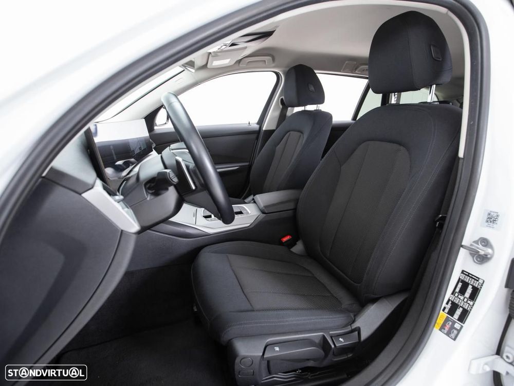 BMW 320 e Pack Essence Auto - 10