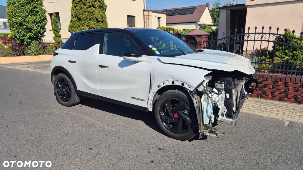 DS Automobiles DS 3 Crossback 1.5 BlueHDi Performance Line - 1