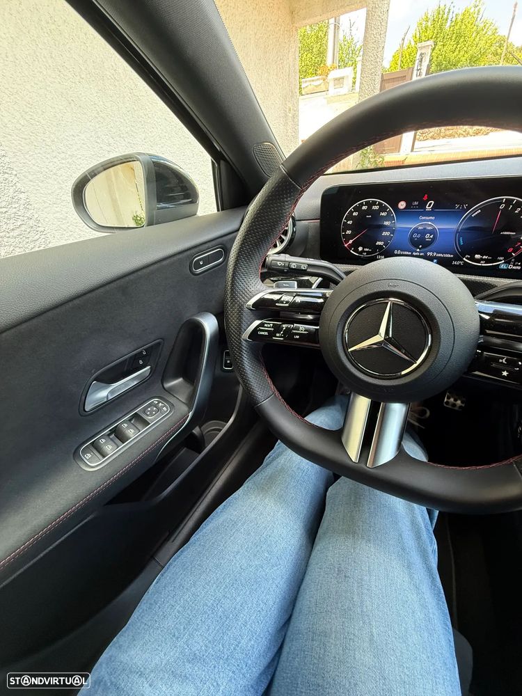 Mercedes-Benz A 250 - 9