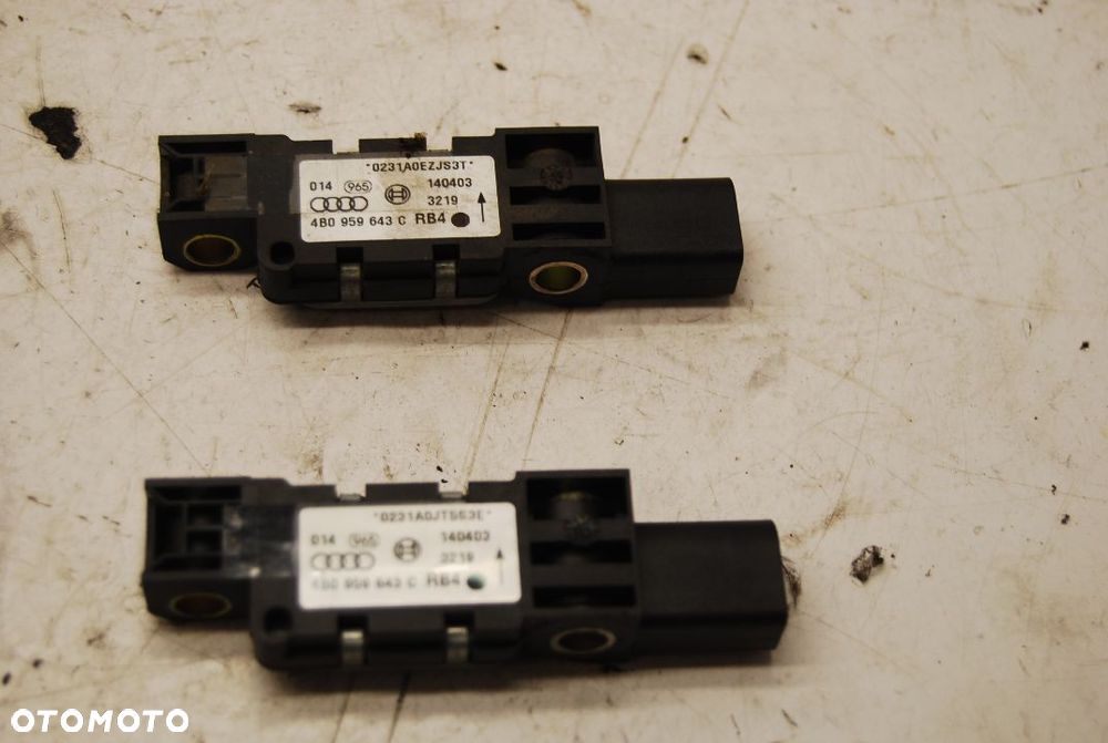 CZUJNIK SENSOR UDERZENIA 4B0959643C AUDI A3 8P SEAT SKODA VW - 2