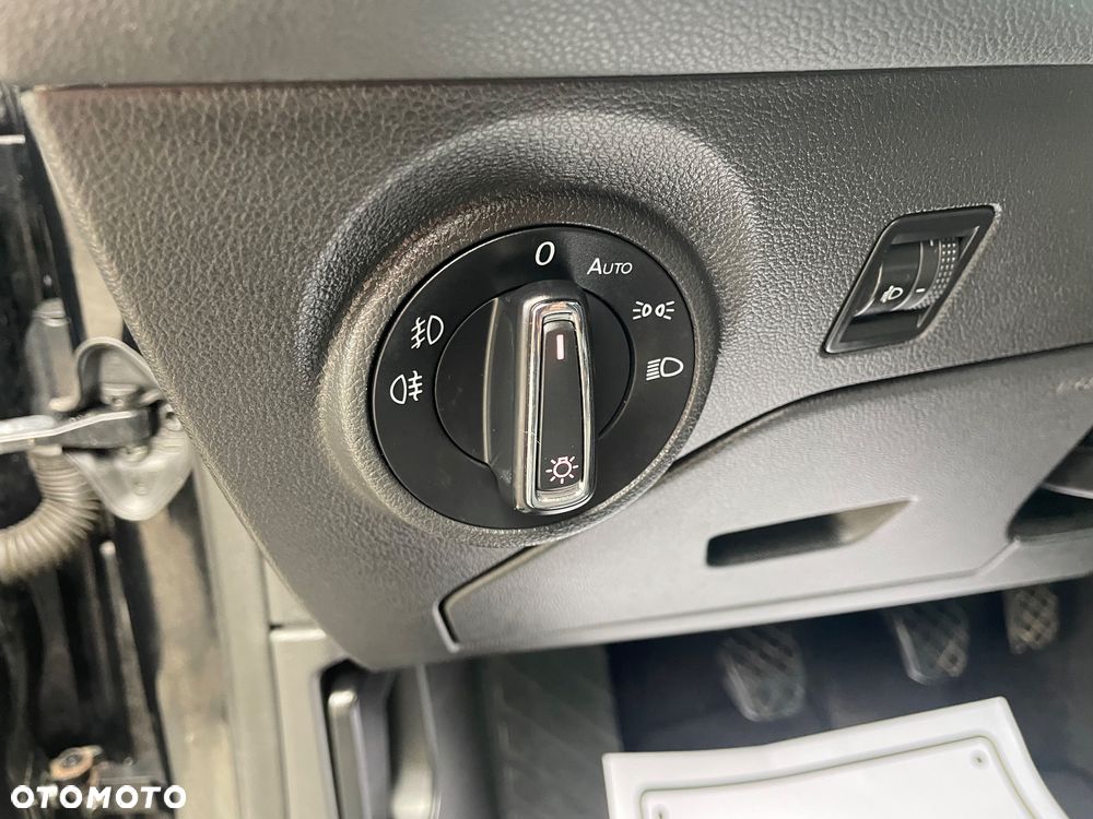 Seat Leon 1.6 TDI DPF Reference - 12