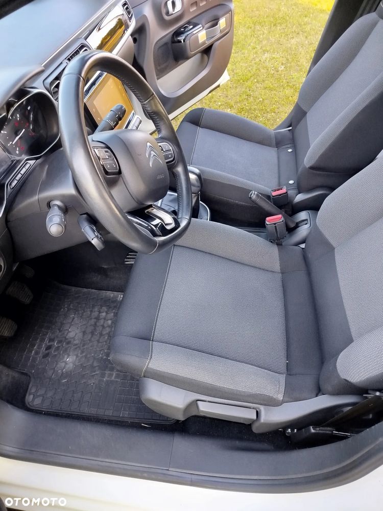 Citroën C3 1.2 PureTech Shine - 16
