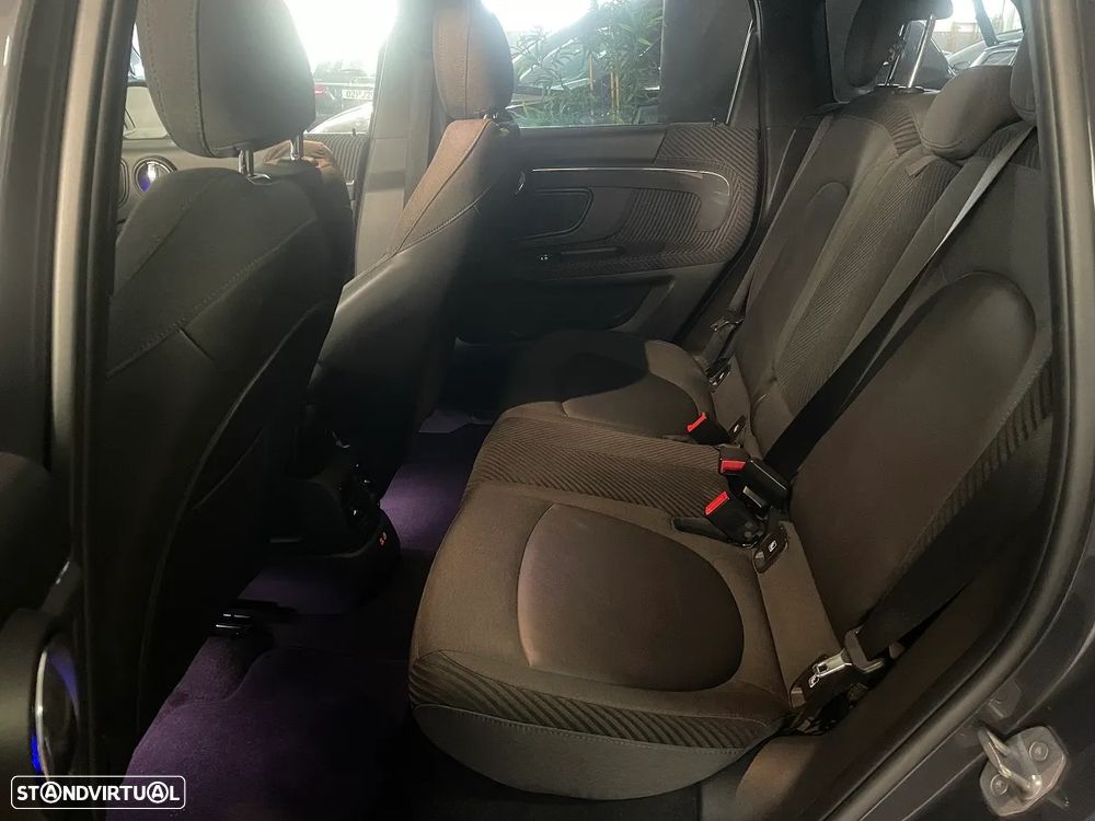 MINI Countryman Cooper SE ALL4 Auto - 13