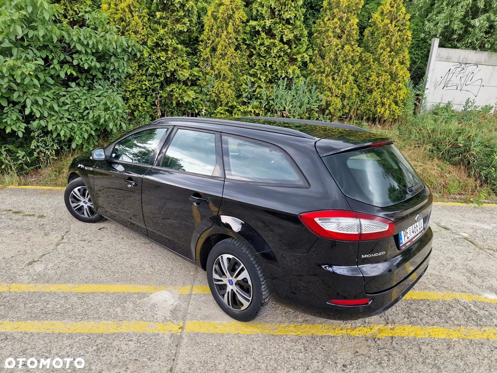 Ford Mondeo 2.0 TDCi Ghia - 4