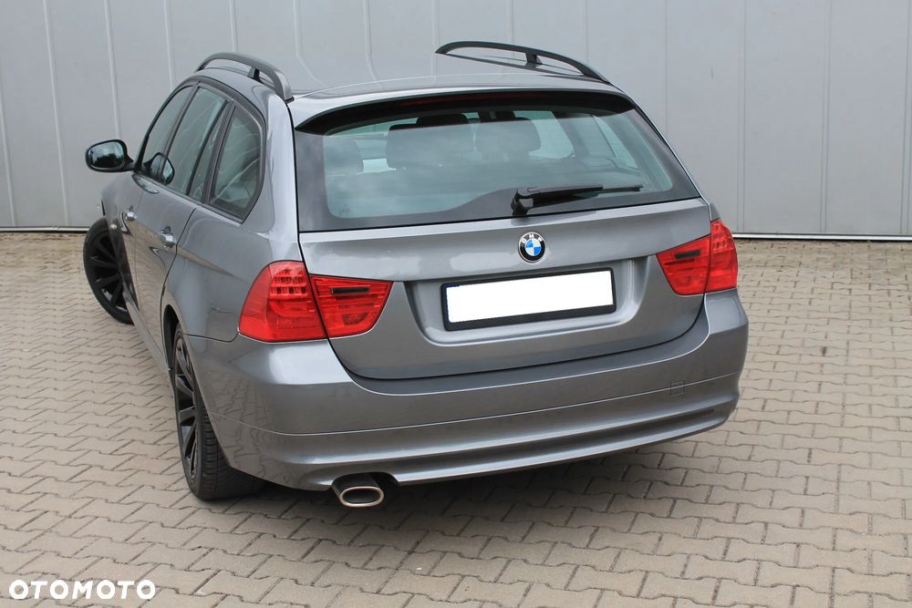 BMW Seria 3 318d DPF Edition Exclusive - 11