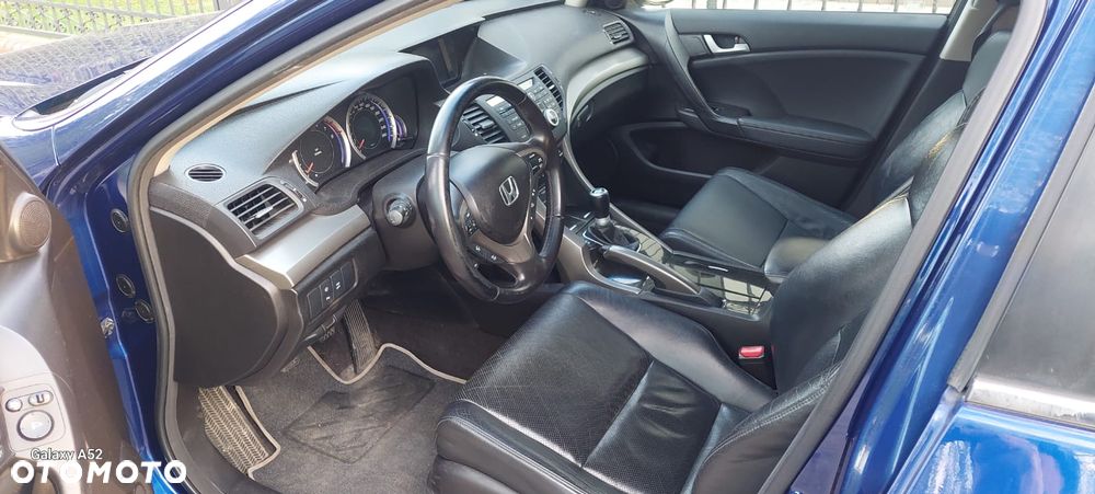 Honda Accord 2.0 Executive - 6