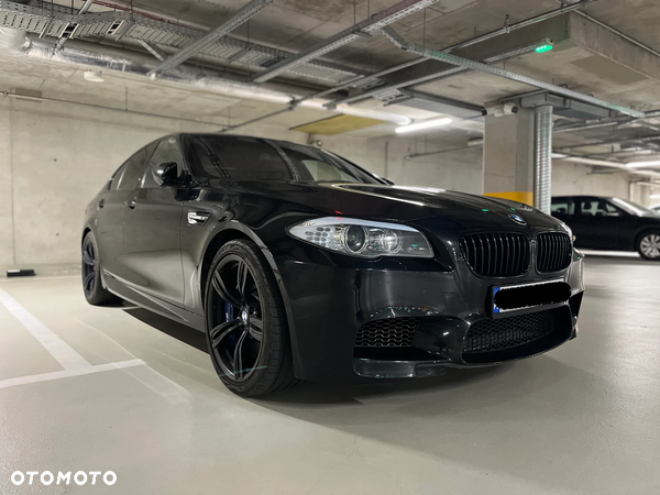 BMW M5 Standard