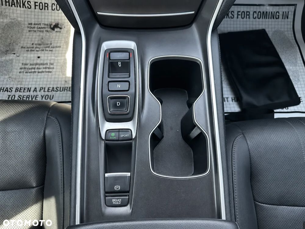 Honda Accord - 22