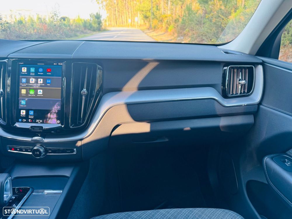 Volvo XC 60 2.0 B4 Inscription Geartronic - 41