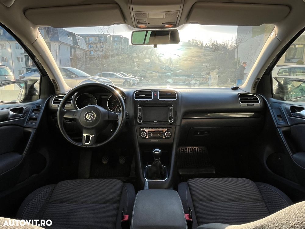 Volkswagen Golf 1.6 TDI DPF Comfortline - 11