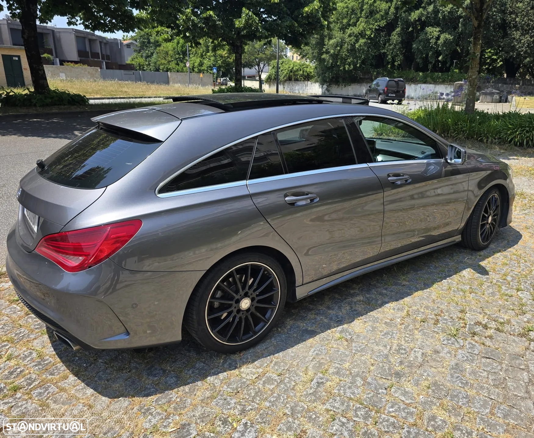 Mercedes-Benz CLA 200 d Shooting Brake AMG Line Aut. - 3