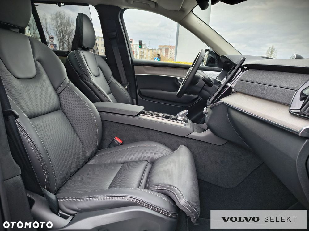 Volvo XC 90 - 33