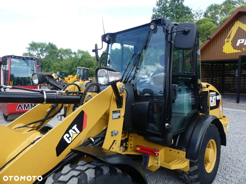 Caterpillar CAT 906M / 2017R / Centralne smarowanie / - 25