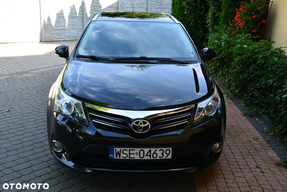 Toyota Avensis Touring Sports 1.8 Business Edition - 14