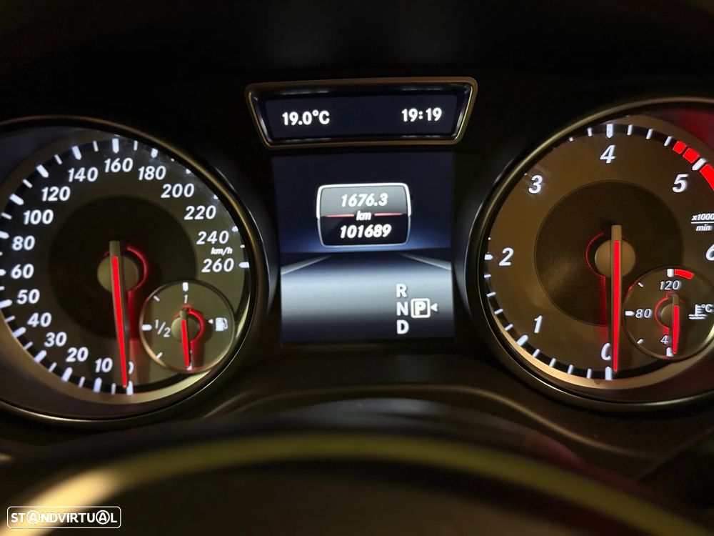 Mercedes-Benz GLA 200 CDI Aut. - 18