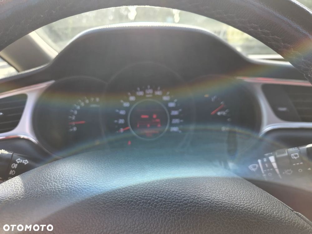 Kia Ceed - 20