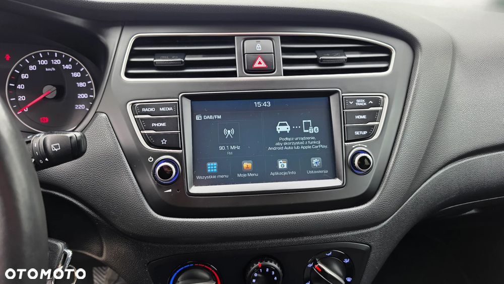 Hyundai i20 - 18