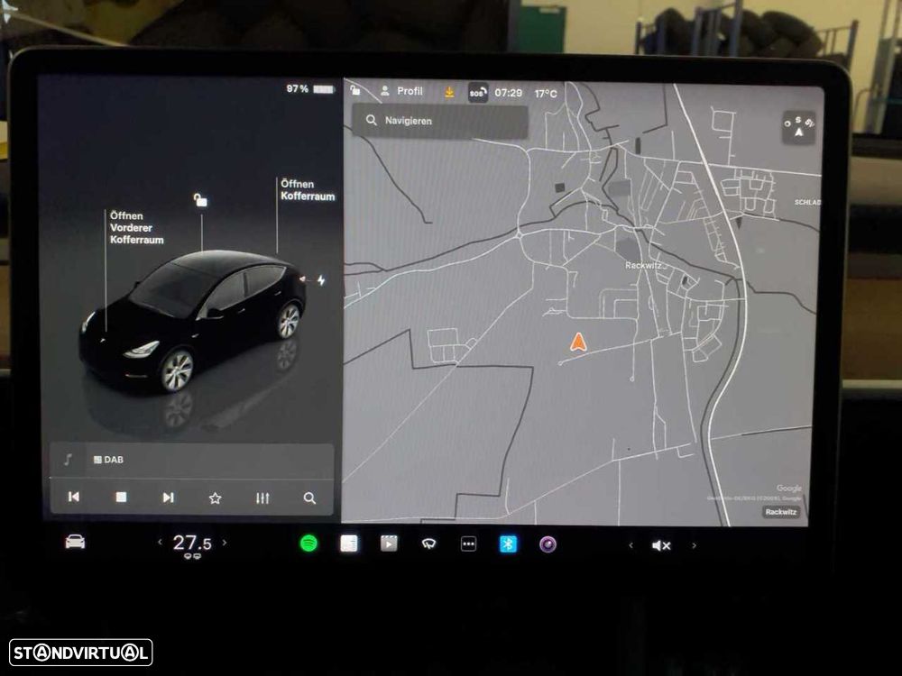 Tesla Model Y Long Range Dual Motor AWD - 7