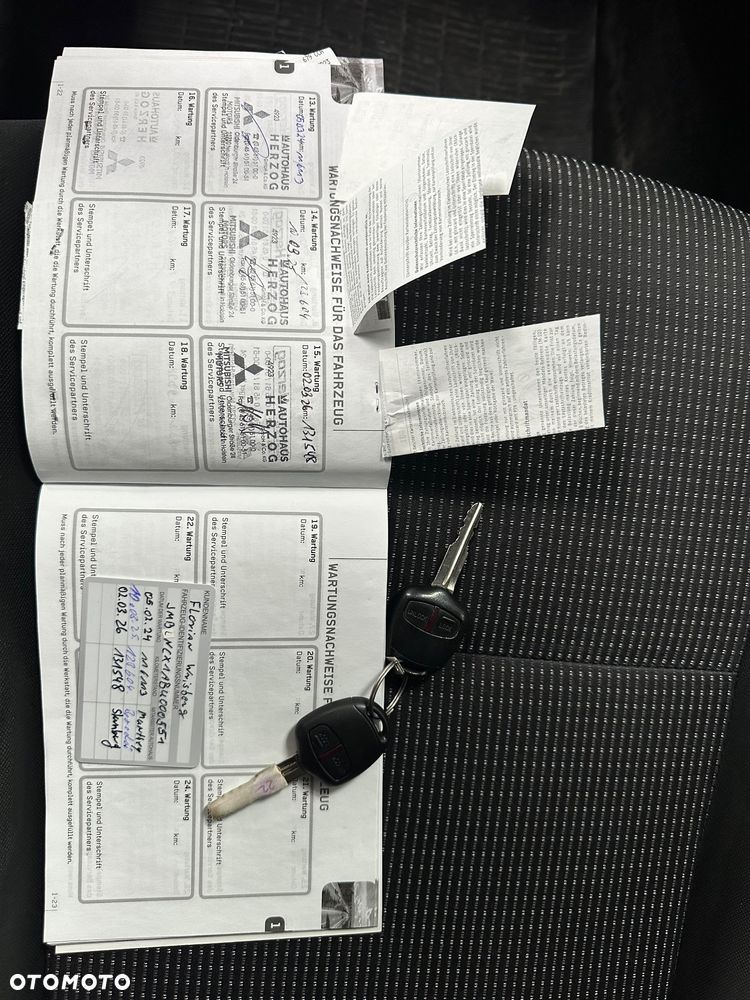Mitsubishi Lancer - 33